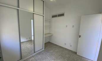 Imagem 1: EXCELENTE APARTAMENTO COM DOIS QUARTOS E VAGA NA GARAGEM