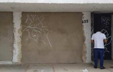 Imagem 2: Casa de 2 andares para venda com 6 quartos em frente ao Forum Trabalhista