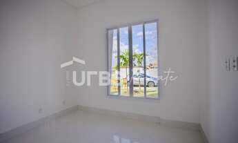 Imagem 7: Casa de condomínio sobrado para venda possui 235 metros quadrados com 4 quartos