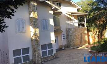 Imagem 2: CASA EM CONDOMÍNIO - CARAGUATÁ - SP