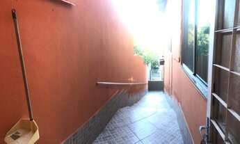 Imagem 2: Casa para venda possui 256 metros quadrados com 3 quartos em Bom Repouso - Betim - MG