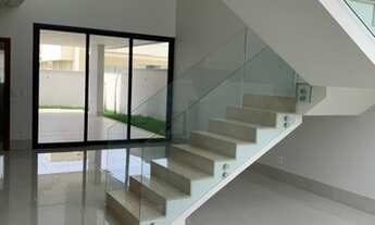 Imagem 7: Casa de condomínio Jardins Valencia com 4 quartos