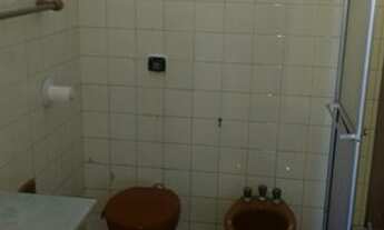 Imagem 7: Apto venda 110 m2. 2 Dorms, armários, lavado e Wc Serviço, 1 Gar. Cozinha lavand. Living c