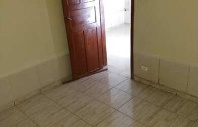 Imagem 6: Casa para aluguel possui 50 metros quadrados com 2 quartos em Pestana - Osasco - SP