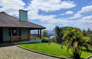 Imagem 2: Casa com 3 dormitórios (1 suíte), linda vista panorâmica para o Vale dos Sinos e Ivoti. RE