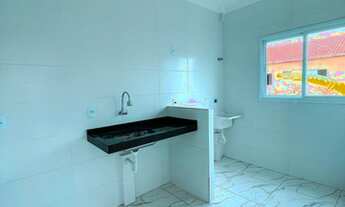 Imagem 3: Casa para venda com 62 metros quadrados com 2 quartos em Melvi - Praia Grande - SP