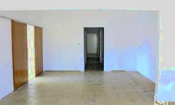 Imagem: 2527) CASA COMERCIAL NA ZONA LESTE