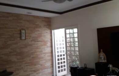 Imagem 3: Casa à Venda em Marília no Jardim Eldorado