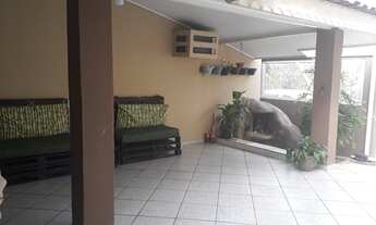 Imagem 3: CASA COM SOBRADO COMERCIAL EM ANEXO LOCALIZADA PRÓXIMA AS PRINCIPAIS FACULDADES E HOSPITAL