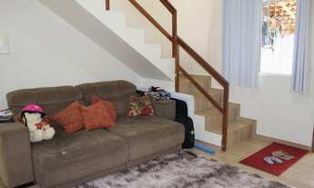 Imagem 3: Sobrado para Venda em Palhoça, Pachecos, 2 dormitórios, 2 banheiros, 1 vaga