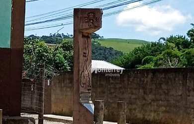 Imagem 4: Casa com 3 dormitórios à venda, 480 m² por R$ 650.000,00 - Retiro - Juiz de Fora/MG