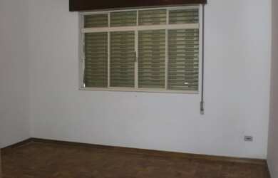 Imagem 6: Imóvel comercial para aluguel possui 160 metros quadrados com 5 quartos