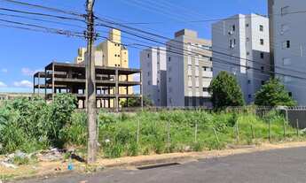 Imagem 2: Lote/Terreno para venda possui 1081 m² em Martins - Uberlândia - MG