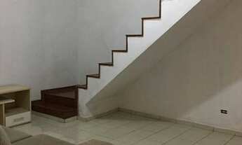 Imagem 2: Casa para venda tem 240 metros quadrados com 3 quartos em Vila Sul Americana - Carapicuíba