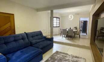 Imagem 4: Sobrado para venda com 172 metros quadrados com 3 quartos