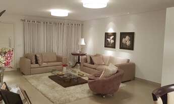 Imagem 7: Casa de condomínio para venda tem 250 metros quadrados com 4 quartos