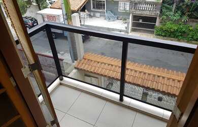 Imagem 6: Casa triplex à venda na Vila Fátima - Guarulhos, 3 suítes, 4 vagas na garagem