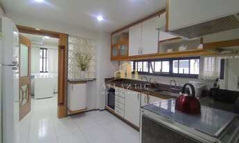 Imagem 2: Raridade a venda! Frente mar finamente montado e decorado e planta planejada