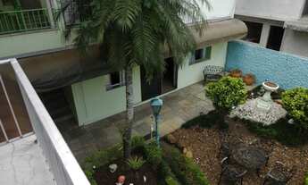 Imagem 7: Casa comercial composto de 2 predios. predio 1:3 slas piso terreo ,copa,cozinha,3 sal