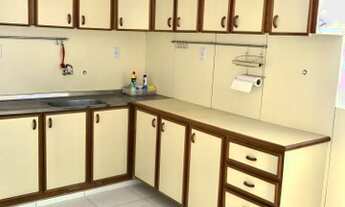 Imagem 7: Apto a venda Petrópolis tem 130 m2 , com 4 quartos, semi-mobiliado 349900