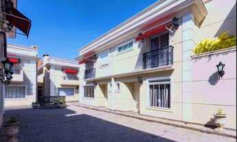 Imagem: Linda Casa Nova em Cond. Fechado, em Estilo