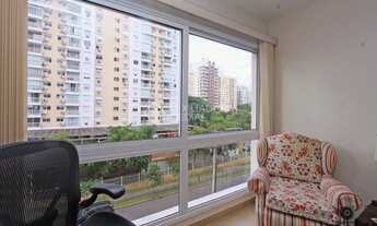 Imagem 1: Apartamento para venda tem 67 metros quadrados com 2 quartos em Passo da Areia - Porto Ale