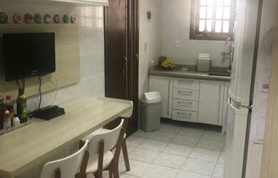 Imagem 4: Sobrado para venda tem 294 metros quadrados com 3 quartos em Vila Suissa - Mogi das Cruzes