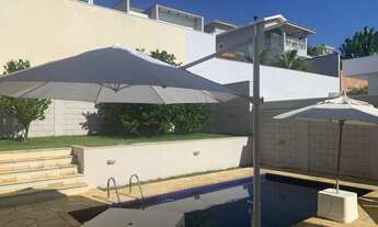 Imagem 5: Casa de condomínio sobrado para venda tem 330 metros quadrados com 4 quartos