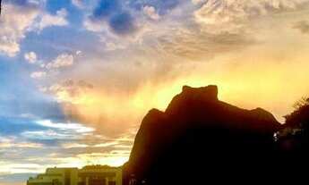 Imagem 3: Venha viver perto da natureza e curtir um dos mais lindos por do sol do Rio