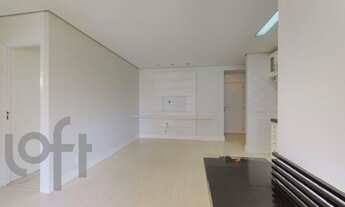 Imagem 2: Apartamento de 50m², sala, cozinha americana, varanda, 2 dormitórios, 1 Vaga, banheiro soc