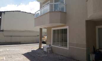 Imagem 3: Vargem Grande - Casa Triplex 100 m2 com 2 suítes, coz. americana, banheiro social, sótão e