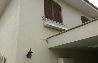 Imagem 5: Sobrado com 4 dts(1st) muito quintal e 3gars. muito bem conservado, linda e vaga. venha co