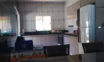 Imagem 2: VENDO IMÓVEL Casa com 3 dormitórios