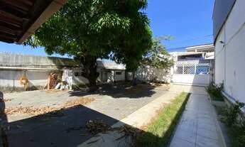 Imagem 2: Casa para venda tem 180 m CAetros quadrados com 5 quartos em Jardim Guaranhuns - Vila Velh