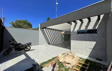 Imagem 3: Belíssima casa Alto Padrão no Rita Vieira com 3 suítes!