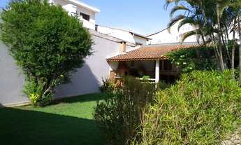 Imagem: CASA TÉRREA - 3 DORMITÓRIOS - 4 VAGAS