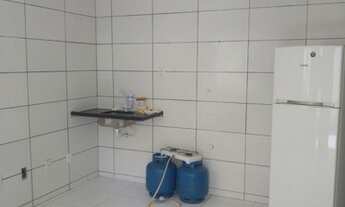 Imagem 3: Apartamento para Venda em Salvador, Itapuã, 2 dormitórios, 1 banheiro