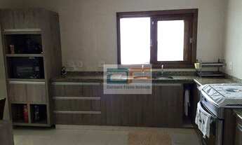 Imagem 2: Excelente Casa Duplex com 3 suítes e vaga para 3 carros