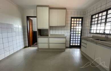 Imagem 3: Sobrado | 280,28 m² de Construção