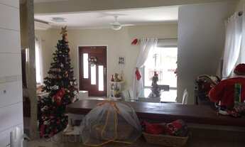 Imagem 3: Casa de alto padrão em condomínio no Centro de Praia Seca - Araruama RJ