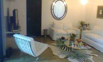 Imagem 7: Muito espaço com linda vista das montanhas e lazer resort