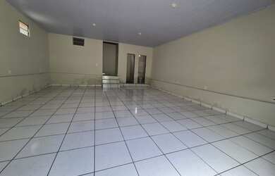 Imagem 2: Casa com ponto comercial na Av. das Torres Jardim Imperial - Cuiabá - MT