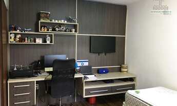 Imagem: Terreno com 02 sobrados construídos, 01