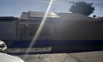 Imagem 2: Térrea para aluguel possui 350 metros quadrados com 4 quartos em Vila Espírito Santo - Sor