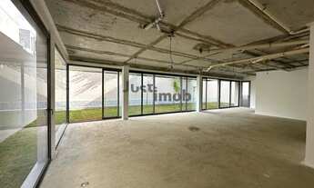 Imagem 2: Casa à venda no bairro Vila Nova Conceição - São Paulo/SP