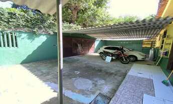 Imagem 2: Casa com 4 dormitórios para alugar por R$ 2.000,00/mês - Lagoa Redonda - Fortaleza/CE