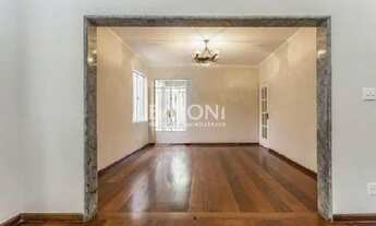 Imagem 5: Residência de alto padrão, próximo ao Parque Ibirapuera. Área de construção com 500m², ter