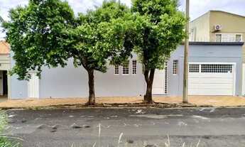 Imagem 2: VENDO CASA COMERCIAL EXC LOCAL , BOULEVARD, 610 mil