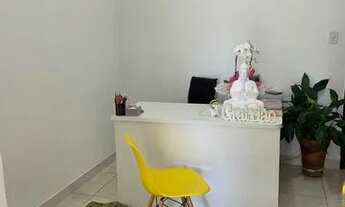 Imagem 7: Casa Comercial para Locação em Taubaté, Jardim Independência, 4 dormitórios, 3 banheiros