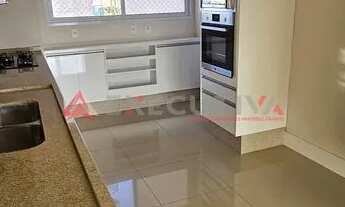 Imagem 2: Apartamento para aluguel tem 278 metros quadrados com 4 quartos